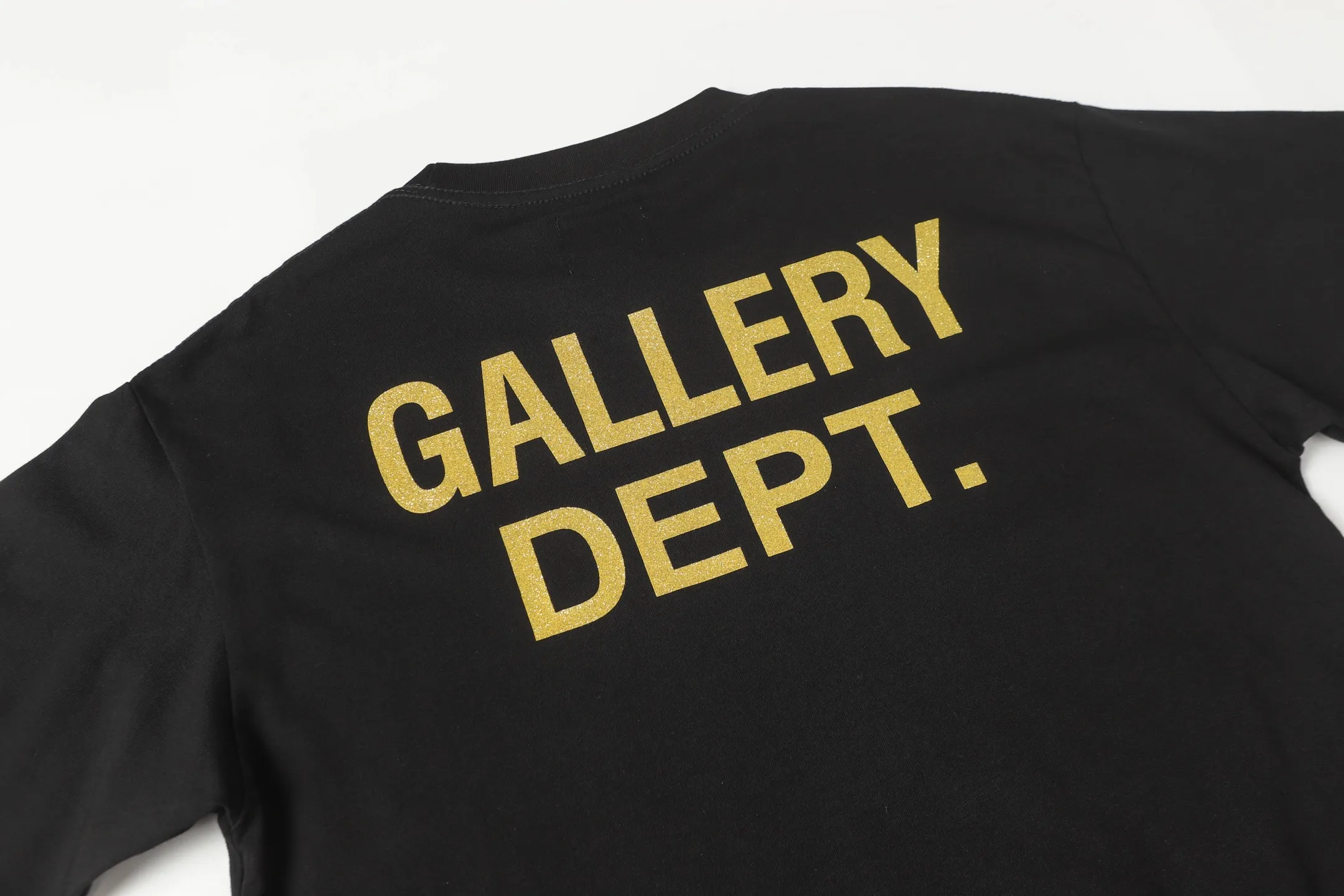 GALLERY.DEPT Summer new short-sleeved model number: D3317P110 Color: black apricot Size: S M L XL